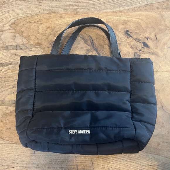 Steve Madden Black Quilted Tote Bag 🖤👜 - Picture 1 of 16